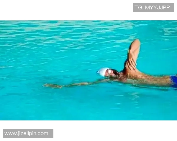 自由泳技巧提升指南 常见错误解析及避免方法